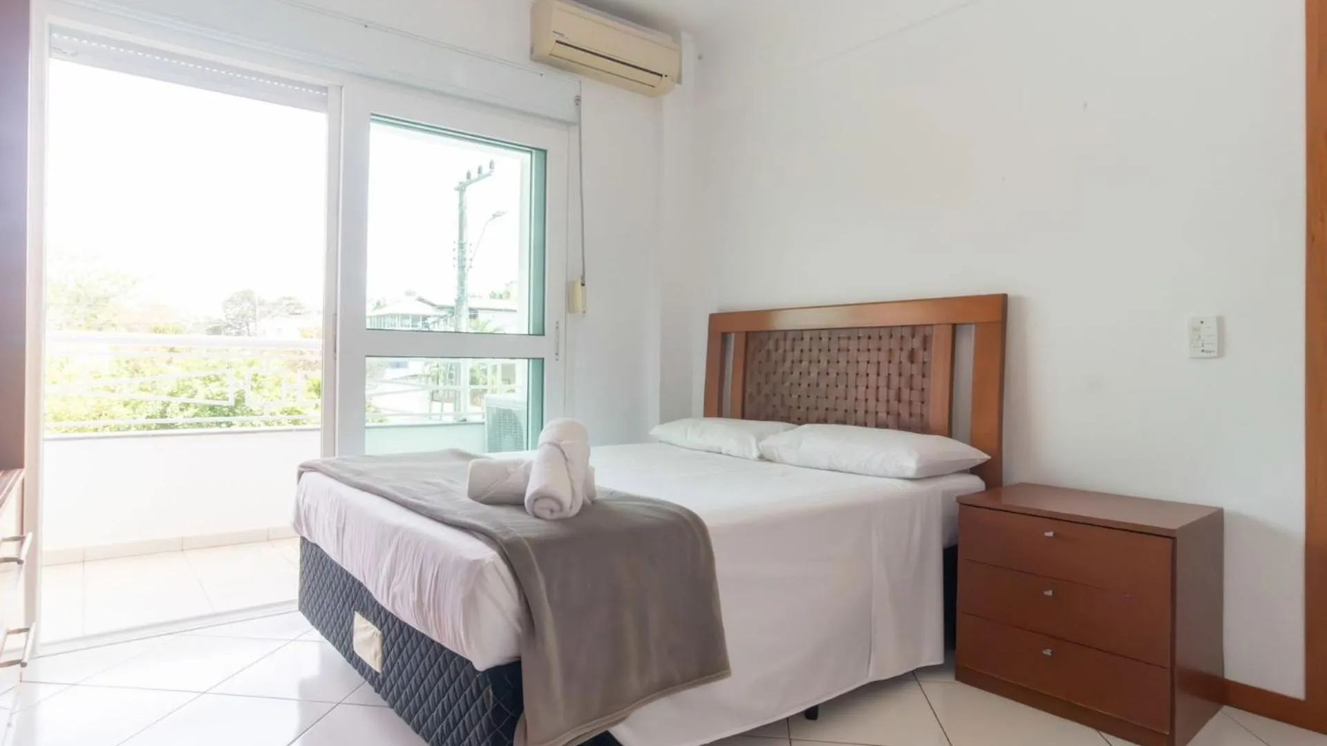 Apt 3 Quartos 500M Da Praia Em Canasvieiras Nk3260 Florianopolis Brazil